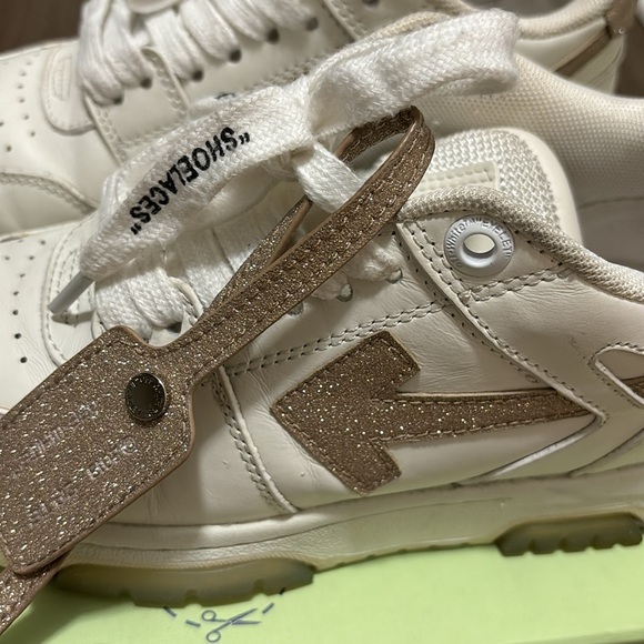 Off-White Out Of Office Sneaker - Picture 2 of 6